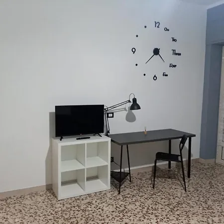 アパート L'Aquila Home ラクイラ